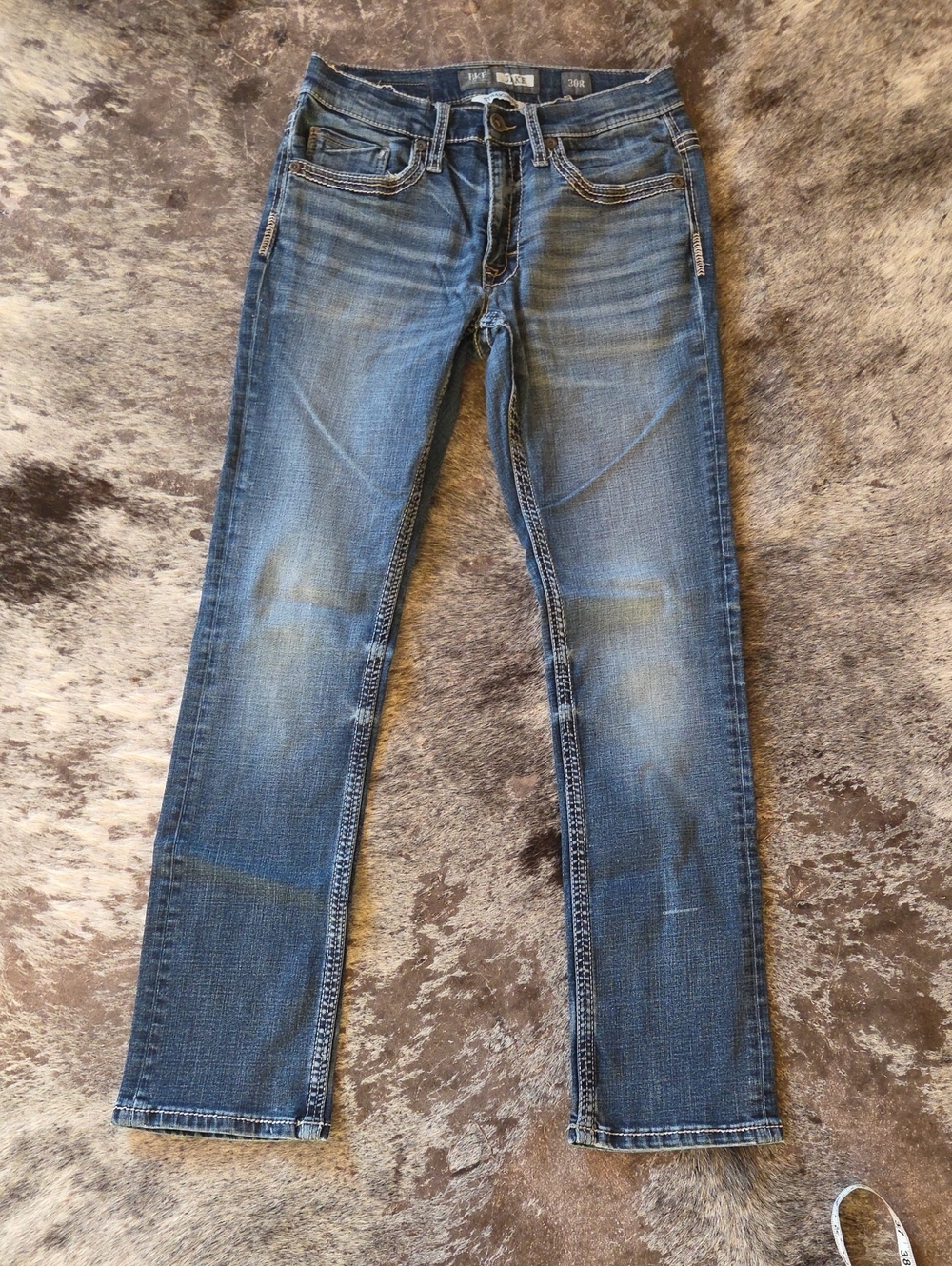 BKE Men's Medium Blue Slim Straight Jeans